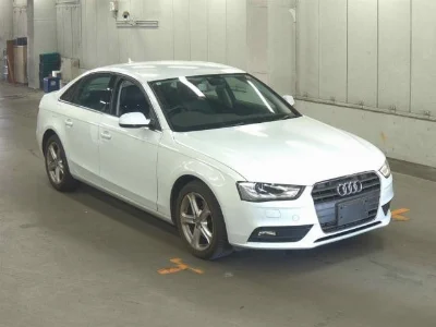 AUDI A4 AVANTE