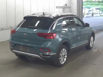 VOLKSWAGEN T-ROC