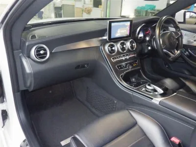MERCEDES BENZ C CLASS