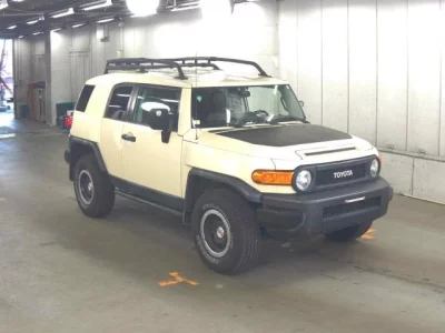 TOYOTA FJ CRUISER