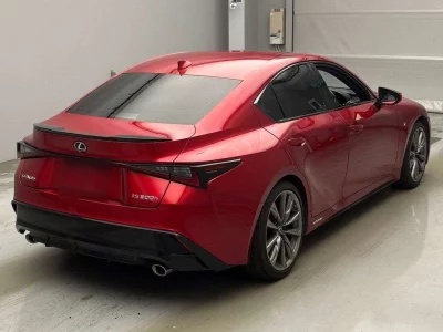 Lexus IS300h