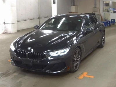 BMW 8 SERIES