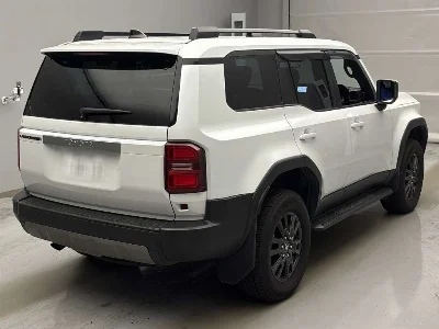 TOYOTA LAND CRUISER 250