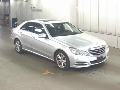 MERCEDES BENZ E CLASS