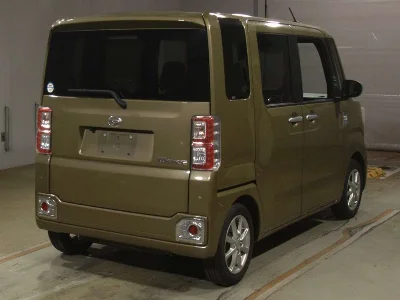 DAIHATSU WAKE