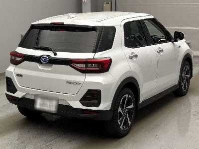 DAIHATSU ROCKY
