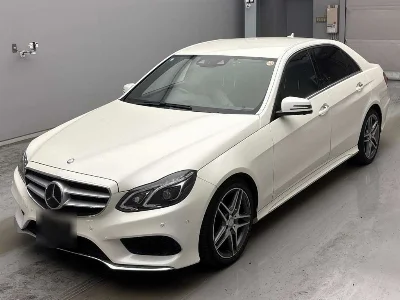 MERCEDES BENZ E CLASS