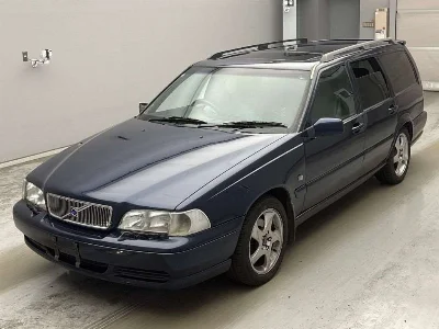VOLVO V70