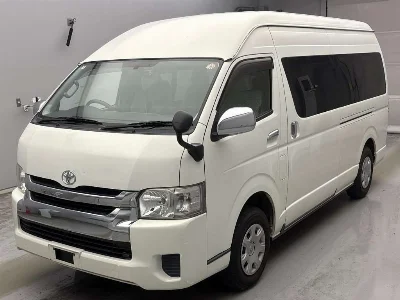 TOYOTA HIACE WAGON