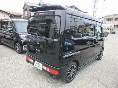 MITSUBISHI TOWN BOX