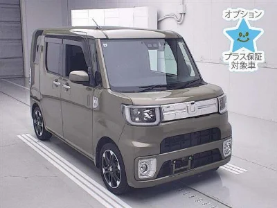 DAIHATSU WAKE