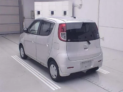 SUZUKI MRWAGON