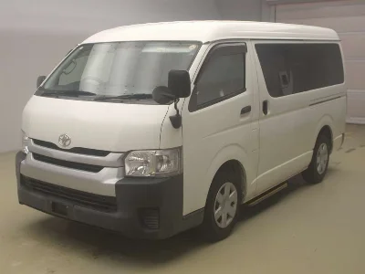 TOYOTA HIACE WAGON