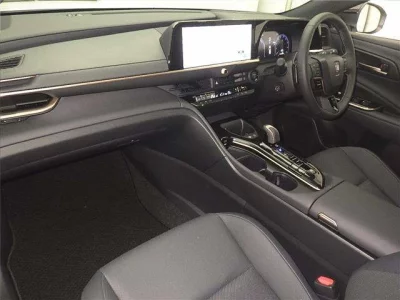 TOYOTA CROWN ESTATE
