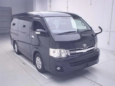 TOYOTA REGIUS ACE