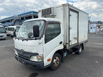 TOYOTA DYNA TRUCK