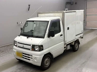 MITSUBISHI MINICAB TRUCK