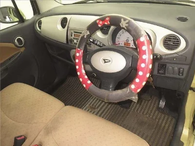 DAIHATSU MOVE LATTE