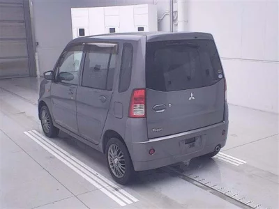 Mitsubishi Toppo
