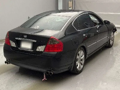 NISSAN FUGA