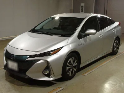 TOYOTA PRIUS PHV