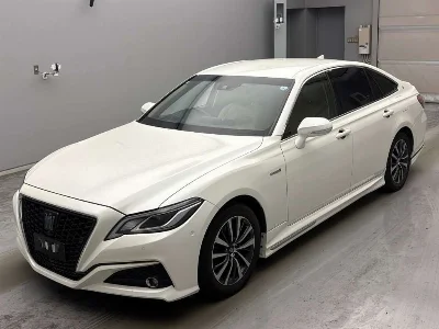 TOYOTA CROWN HYBRID