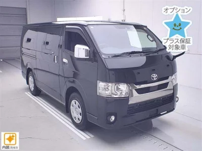 TOYOTA HIACE