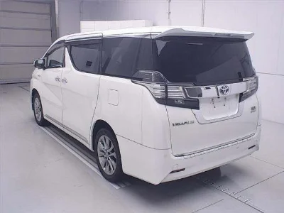 TOYOTA VELLFIRE