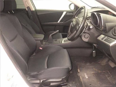 MAZDA AXELA SPORT