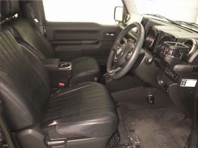 SUZUKI JIMNY SIERRA