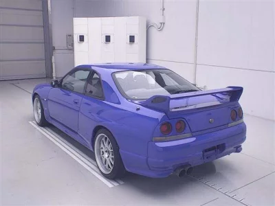 NISSAN SKYLINE