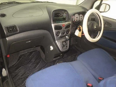 DAIHATSU MAX