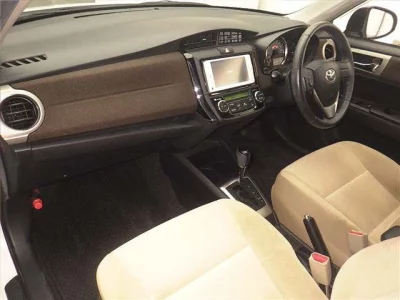 TOYOTA COROLLA AXIO