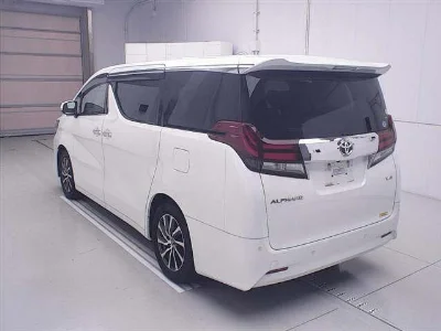 TOYOTA ALPHARD