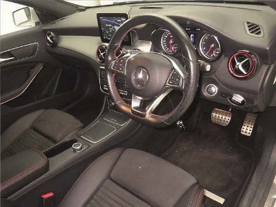MERCEDES BENZ CLA