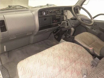 MITSUBISHI CANTER