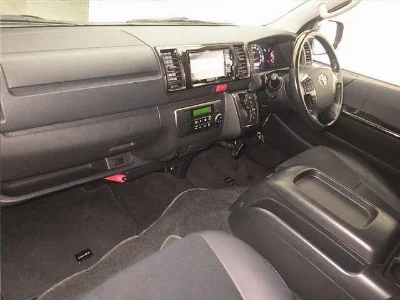 TOYOTA REGIUS ACE