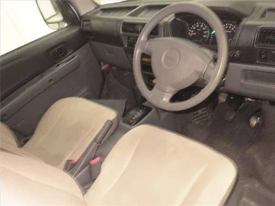 NISSAN CLIPPER RIO