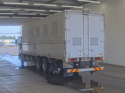 MITSUBISHI FUSO SUPER GREAT
