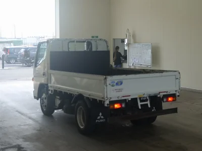 MITSUBISHI CANTER