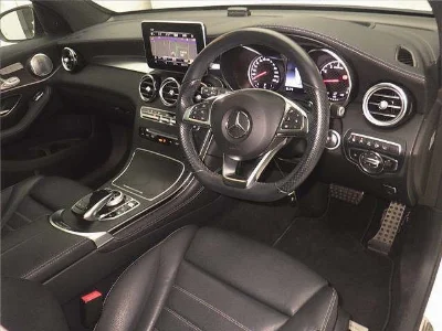 MERCEDES BENZ AMG GLC