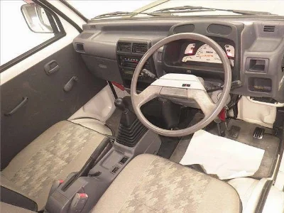 MITSUBISHI MINICAB