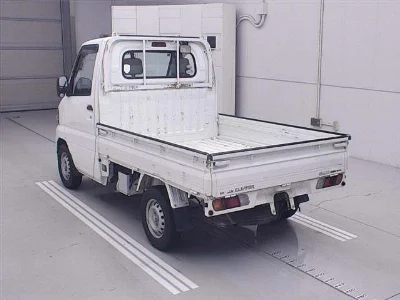 NISSAN CLIPPER