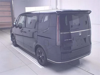 HONDA STEPWGN SPADA