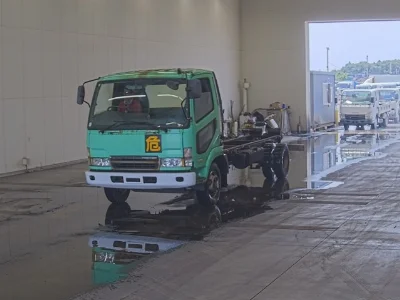 MITSUBISHI FUSO FIGHTER