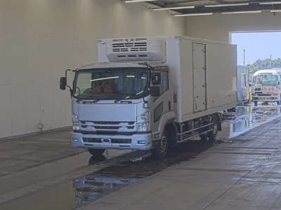 ISUZU FORWARD