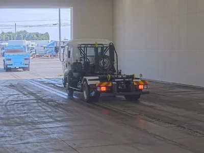 ISUZU FORWARD