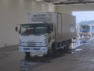 ISUZU FORWARD