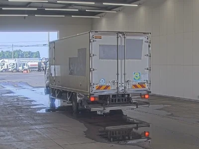 ISUZU FORWARD