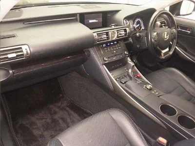 LEXUS IS